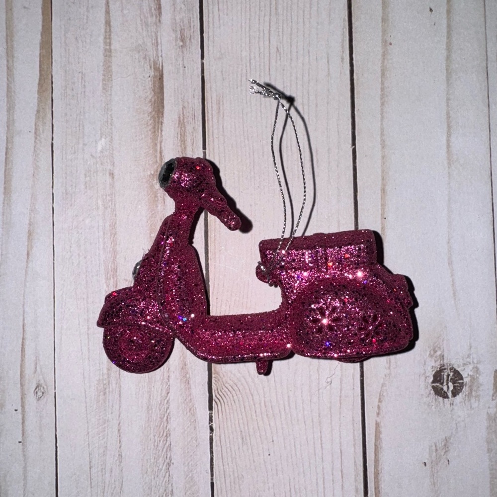 Hobby Lobby Vespa ornament - Picture 6 of 8